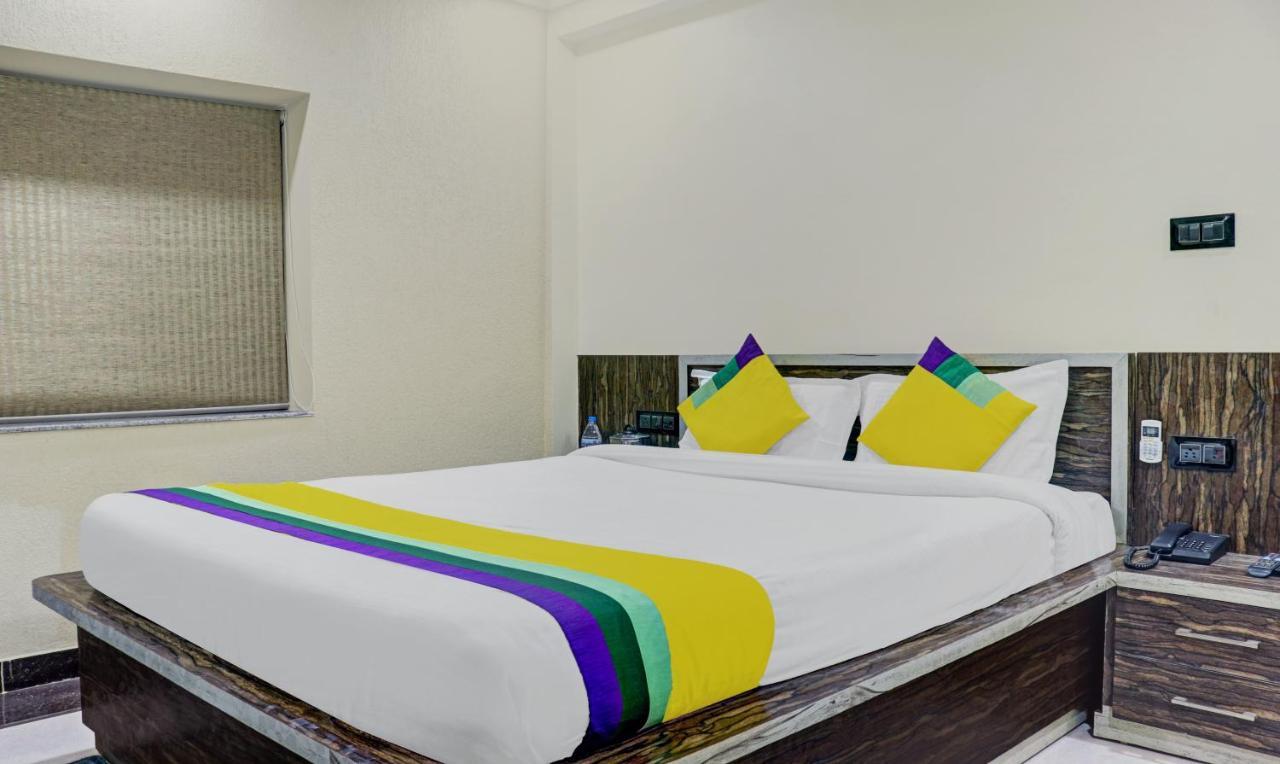 Itsy Hotels Cradle Regency Ранчи Екстериор снимка