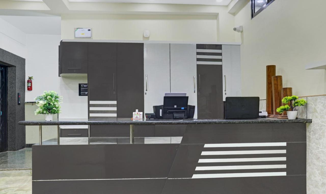 Itsy Hotels Cradle Regency Ранчи Екстериор снимка